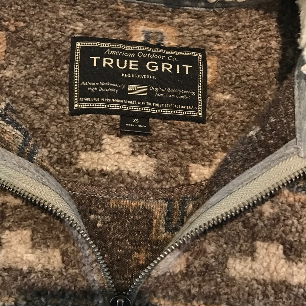 True Grit fleece pull over